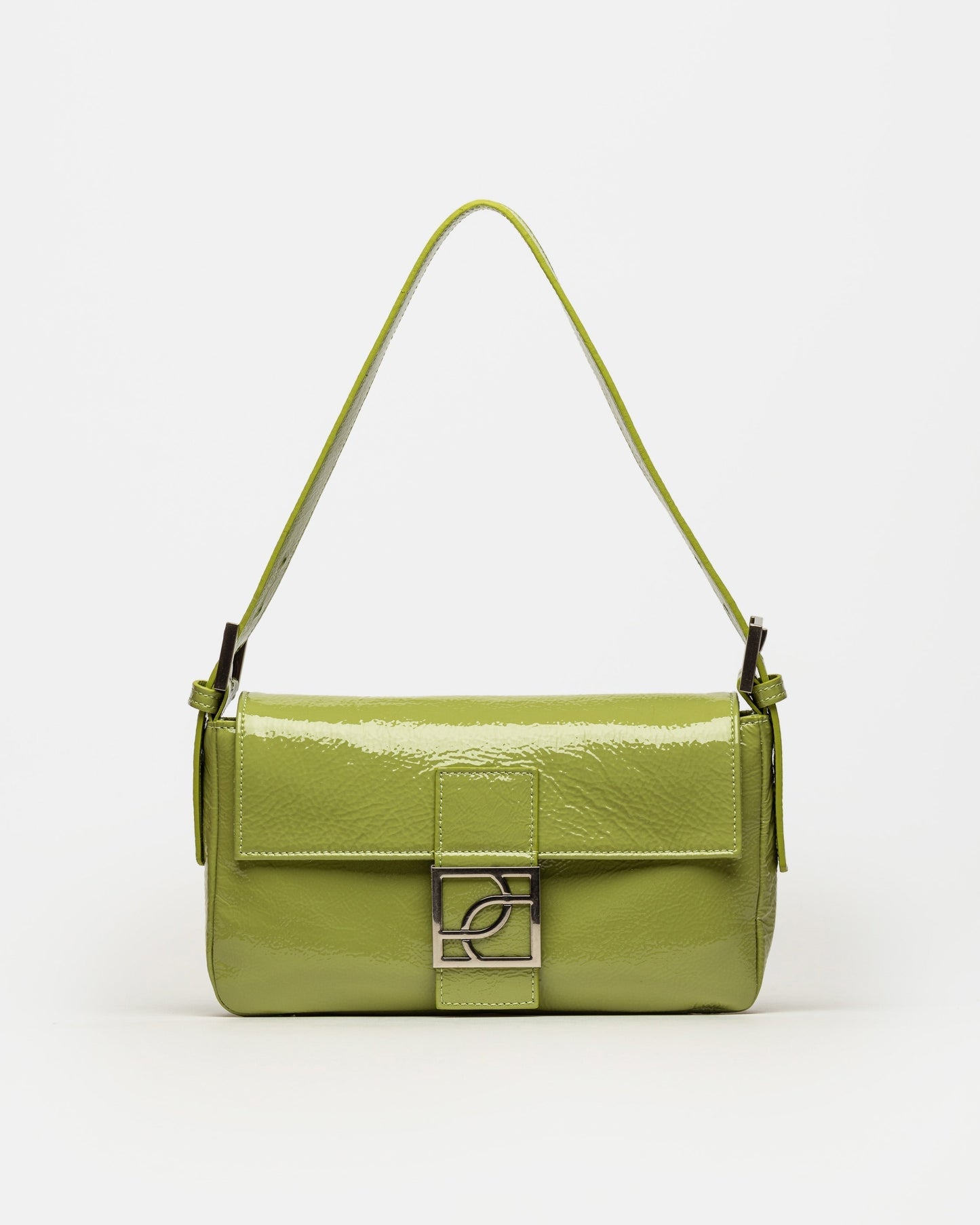 CARTERA AL HOMBRO SIGNATURE EN CUERO CHAROL