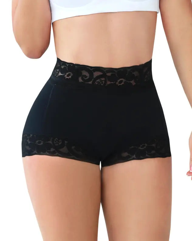CurviLift – Invisible Push-Up Shorts